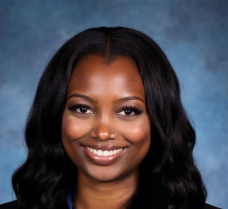 Headshot Mikayla Gittoes